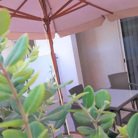 Luxuries, Central ,sleep 4 * Gzira