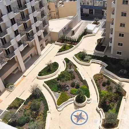 Apartment Luxuries, Central ,sleep 4 *